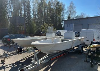 KUHA 610 luovutettu Kavetu Oy:lle, vieressä heidän entinen KUHA 610 vuodelta 2012.