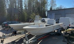 KUHA 610 luovutettu Kavetu Oy:lle, vieressä heidän entinen KUHA 610 vuodelta 2012.